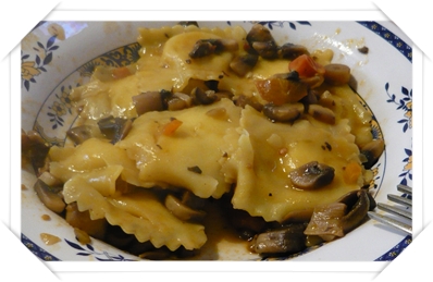 Tortelli con salsa di funghi